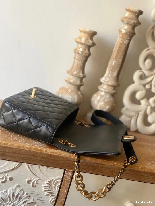First Bag Ru CHANEL BAG FLAP 0722